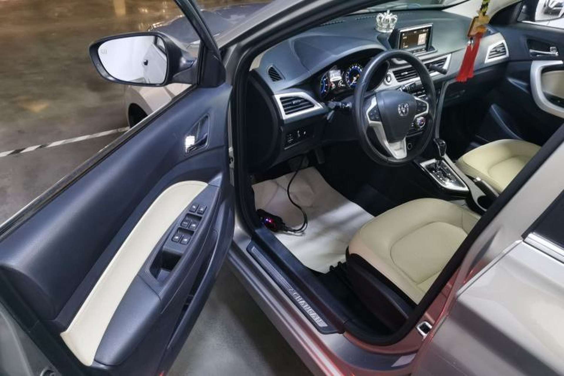 Used CHANGAN Alsvin V7 2016 1.6L Automatic Enjoyment Model China V Standard Driver Seat