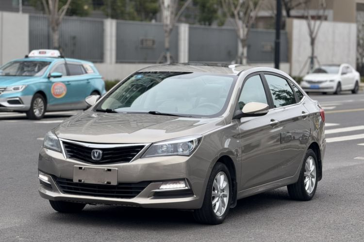 Used CHANGAN Alsvin V7 2016 1.6L Manual Enjoyment Model China V Standard Exterior 6