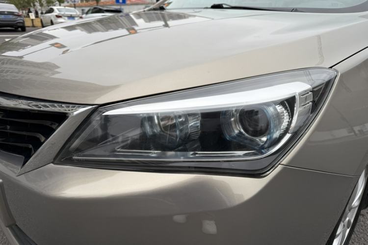 Used CHANGAN Alsvin V7 2016 1.6L Manual Enjoyment Model China V Standard Exterior 7