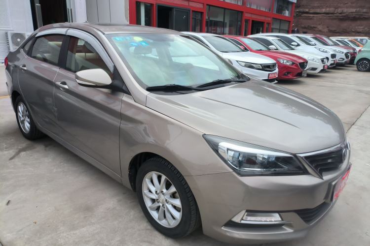 Used CHANGAN Alsvin V7 2016 1.6L Manual Enjoyment Model China V Standard Front Right 45 Deg