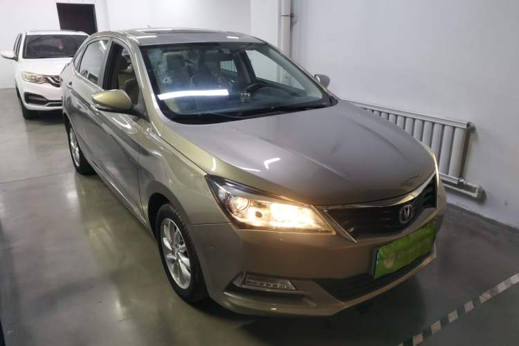 Used CHANGAN Alsvin V7 2016 1.6L Automatic Enjoyment Model China V Standard Front Right 45 Deg