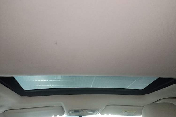 Used CHANGAN Alsvin V7 2016 1.6L Automatic Enjoyment Model China V Standard Headliner