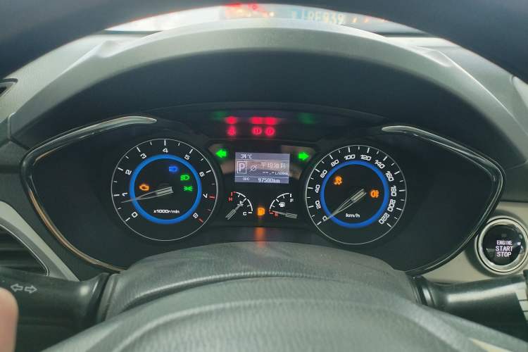Used CHANGAN Alsvin V7 2016 1.6L Automatic Enjoyment Model China V Standard Instrument Cluster