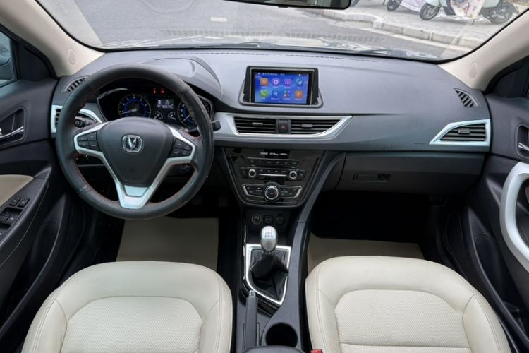 Used CHANGAN Alsvin V7 2016 1.6L Manual Enjoyment Model China V Standard Interior 1