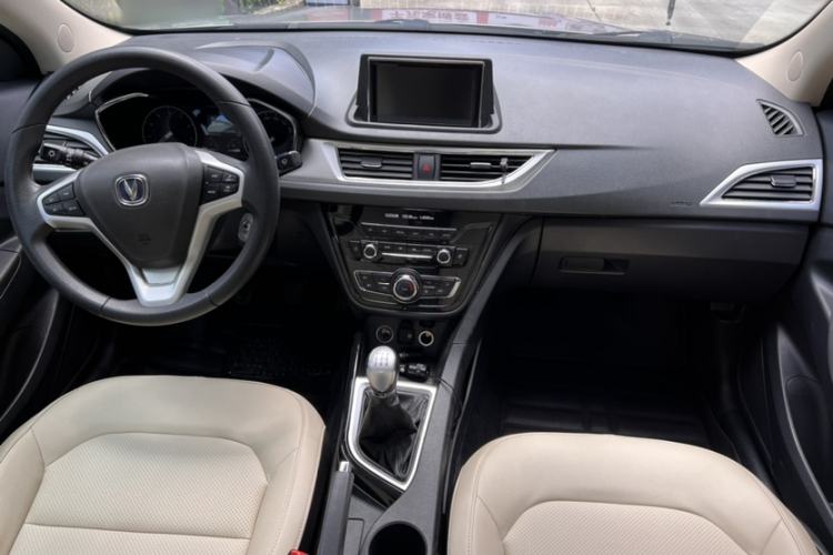 Used CHANGAN Alsvin V7 2016 1.6L Manual Enjoyment Model China V Standard Interior 1