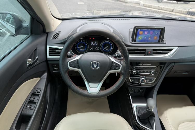Used CHANGAN Alsvin V7 2016 1.6L Manual Enjoyment Model China V Standard Interior 5
