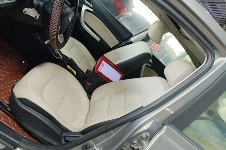 Used CHANGAN Alsvin V7 2016 1.6L Automatic Enjoyment Model China V Standard Left Front Seat