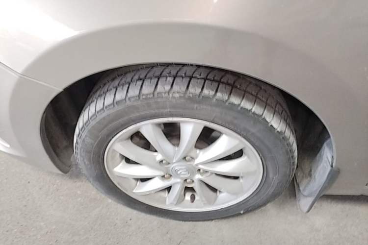 Used CHANGAN Alsvin V7 2016 1.6L Automatic Enjoyment Model China V Standard Left Front Wheel Hub