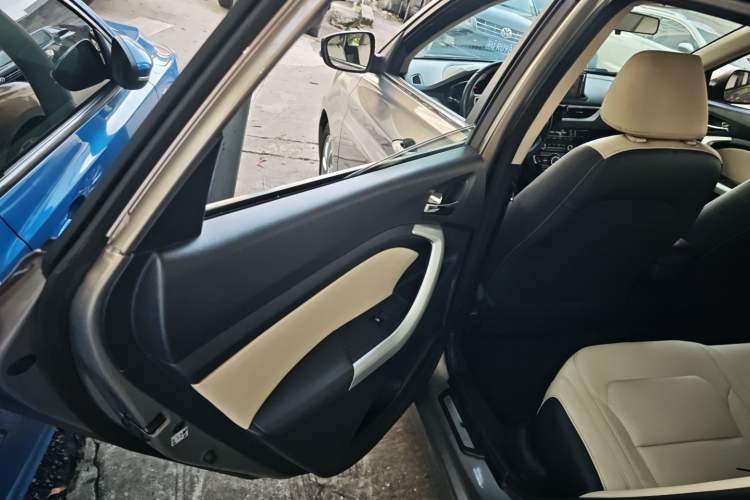 Used CHANGAN Alsvin V7 2016 1.6L Manual Enjoyment Model China V Standard Left Rear Door Interior