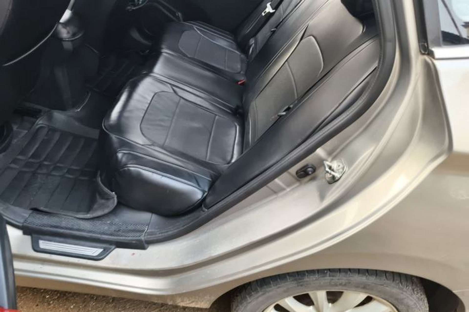Used CHANGAN Alsvin V7 2016 1.6L Manual LeShang Model China V Standard Left Rear Seat