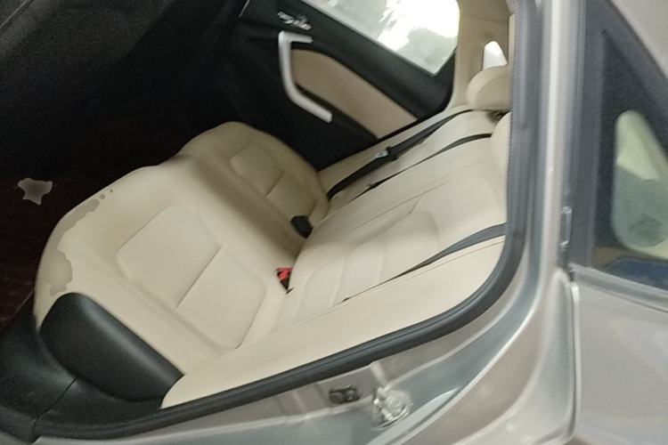 Used CHANGAN Alsvin V7 2016 1.6L Automatic Enjoyment Model China V Standard Left Rear Seat