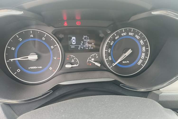 Used CHANGAN Alsvin V7 2016 1.6L Manual Enjoyment Model China IV Standard Odometer Close Up