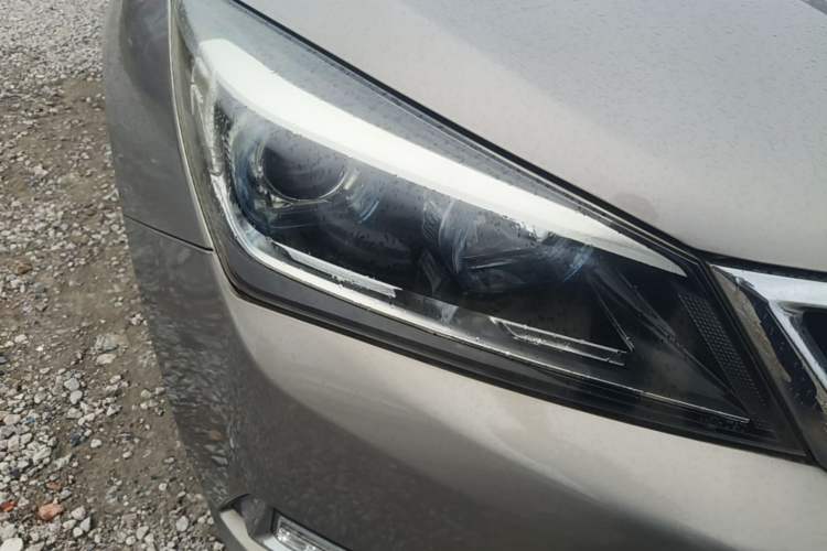 Used CHANGAN Alsvin V7 2016 1.6L Manual Enjoyment Model China IV Standard Right Front Headlight