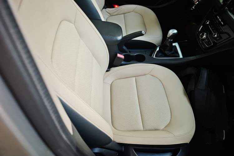 Used CHANGAN Alsvin V7 2016 1.6L Manual Enjoyment Model China V Standard Right Front Seat