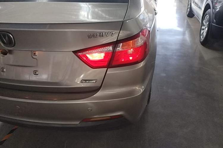 Used CHANGAN Alsvin V7 2016 1.6L Automatic Enjoyment Model China V Standard Right Rear Taillight