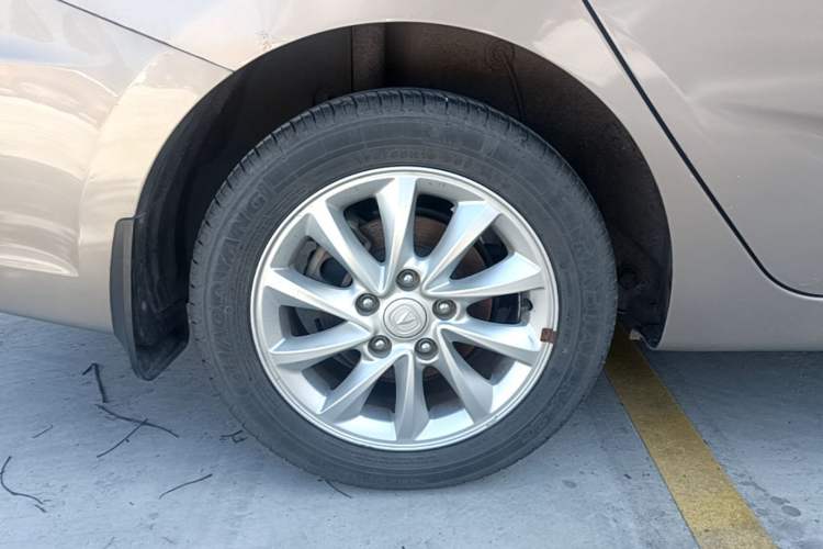 Used CHANGAN Alsvin V7 2016 1.6L Manual Enjoyment Model China V Standard Right Rear Wheel Hub