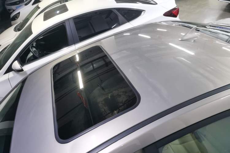 Used CHANGAN Alsvin V7 2016 1.6L Automatic Enjoyment Model China V Standard Roof