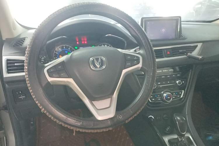 Used CHANGAN Alsvin V7 2016 1.6L Automatic Enjoyment Model China V Standard Steering Wheel