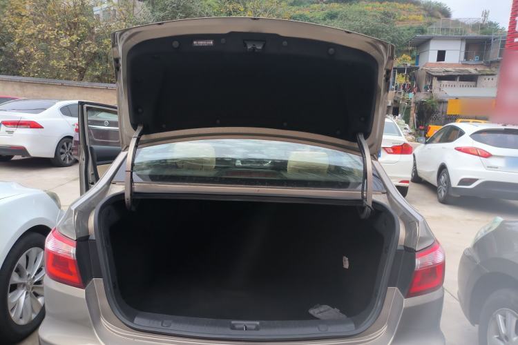 Used CHANGAN Alsvin V7 2016 1.6L Manual Enjoyment Model China V Standard Trunk