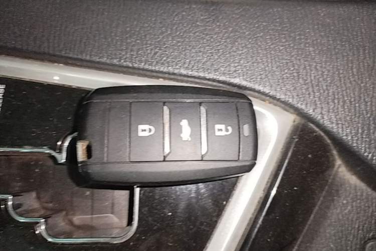 Used CHANGAN Alsvin V7 2016 1.6L Automatic Enjoyment Model China V Standard Vehicle Key