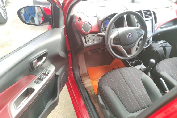 Used CHANGAN Benni 2014 1.4L Manual Luxury Model Interior 3