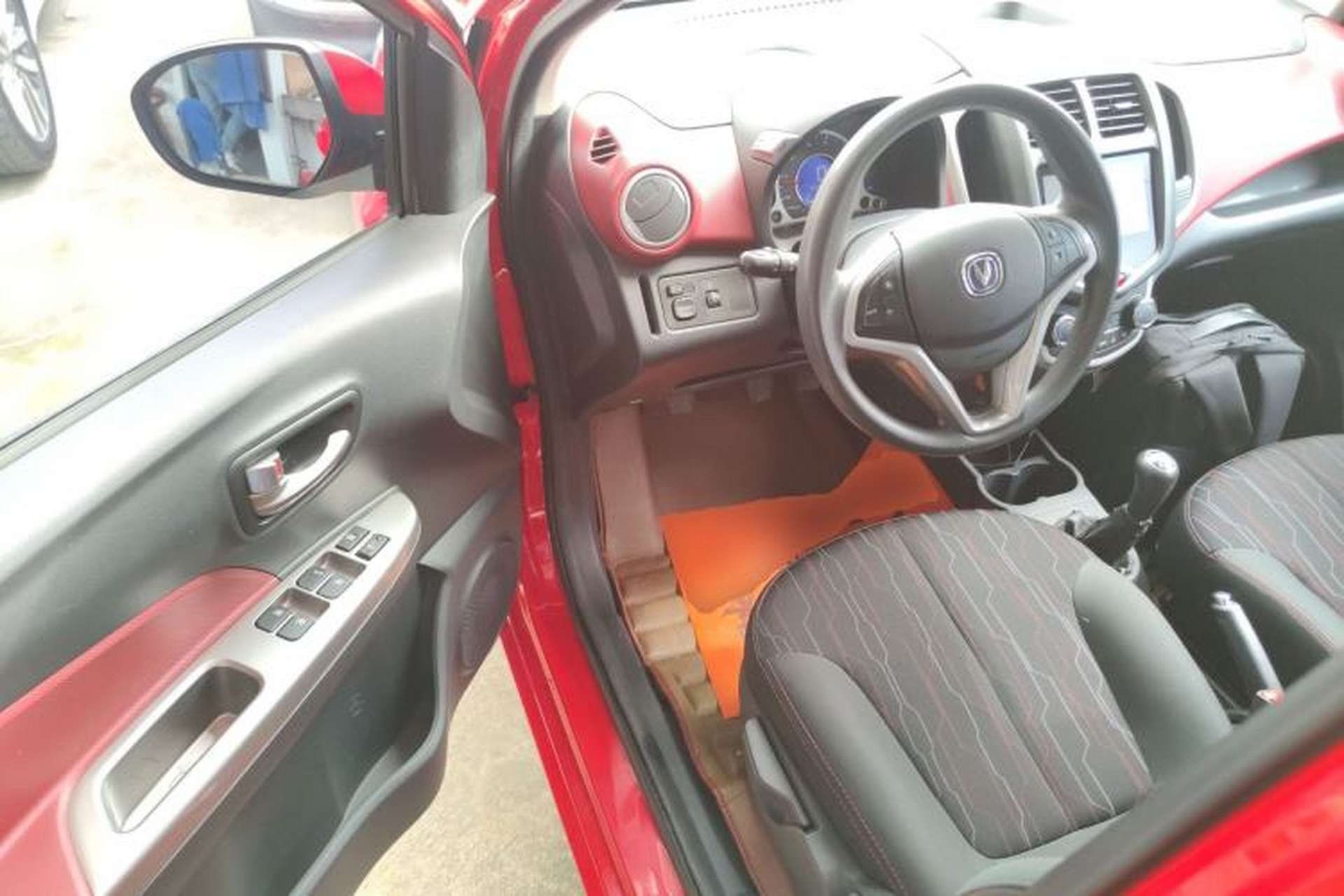 Used CHANGAN Benni 2014 1.4L Manual Luxury Model Interior 3