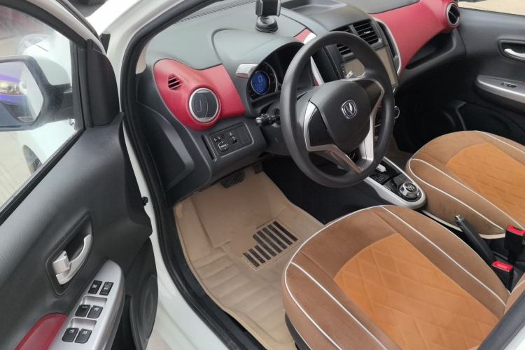 Used CHANGAN Benni 2015 1.4L IMT Luxury Model China V Standard Driver Seat