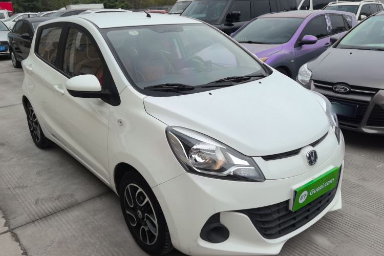 Used CHANGAN Benni 2015 1.4L IMT Luxury Model China V Standard Front Right 45 Deg