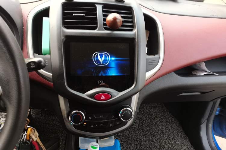 Used CHANGAN Benni 2014 1.4L Manual Luxury Model Audio And AC Panel