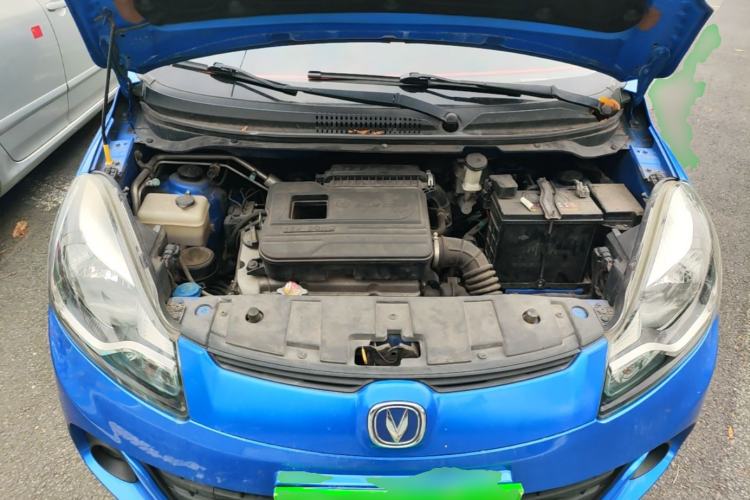 Used CHANGAN Benni 2014 1.4L IMT Luxury Model Engine Bay
