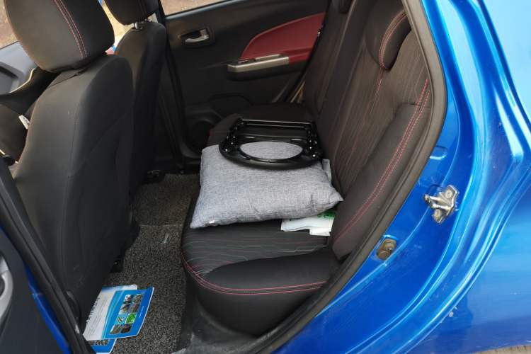 Used CHANGAN Benni 2014 1.4L Manual Luxury Model Left Rear Seat
