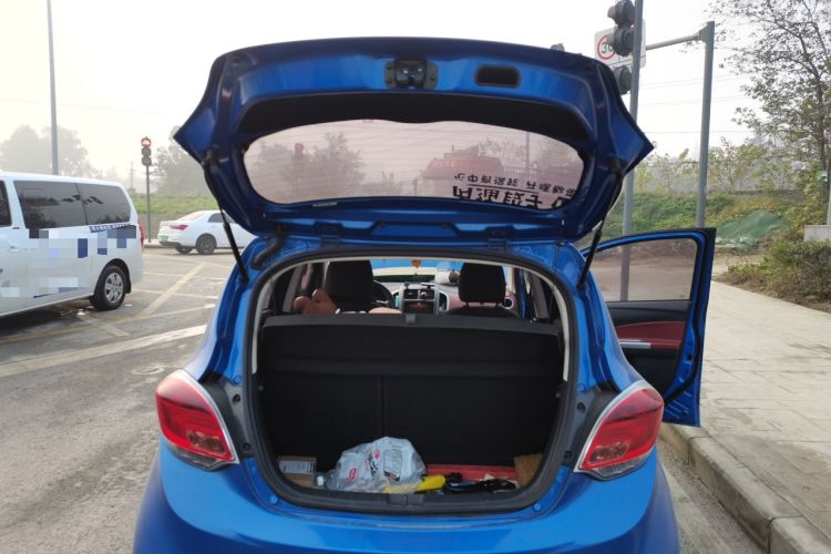 Used CHANGAN Benni 2014 1.4L Manual Luxury Model Trunk