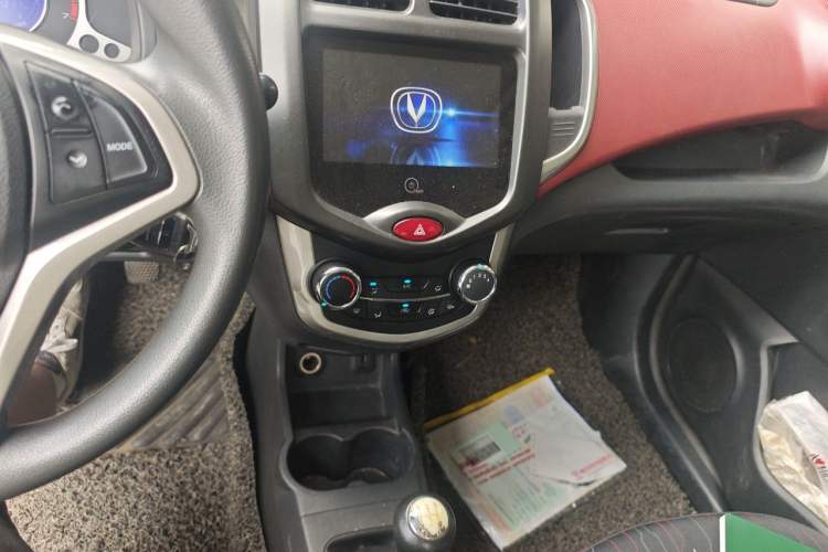 Used CHANGAN Benni 2014 1.4L Manual Luxury Model Audio And AC Panel