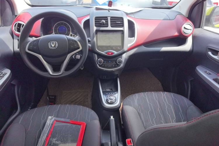 Used CHANGAN Benni 2014 1.4L IMT Luxury Model with Sunroof Center Console