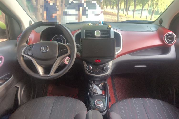 Used CHANGAN Benni 2014 1.4L IMT Luxury Model Center Console
