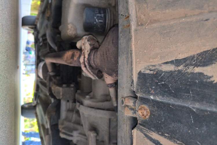 Used CHANGAN Benni 2014 1.4L Manual Sunroof Model Chassis Front