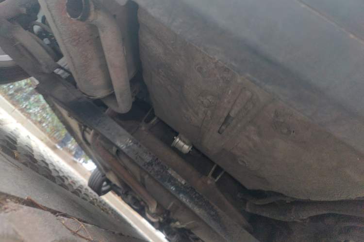 Used CHANGAN Benni 2014 1.4L Manual Luxury Model Chassis Rear