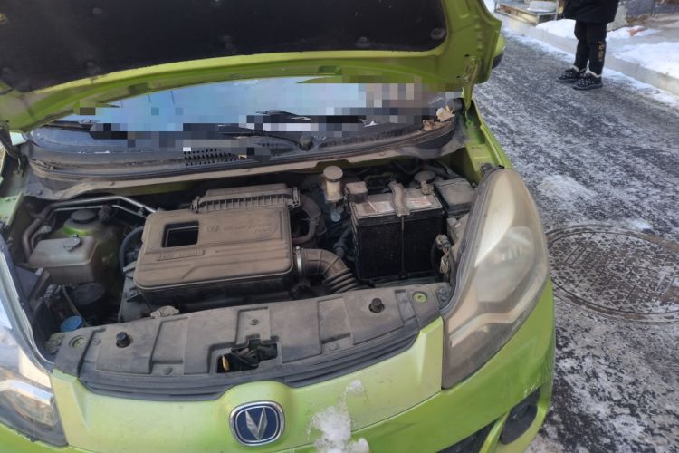 Used CHANGAN Benni 2014 1.4L IMT Luxury Model Engine Bay Left