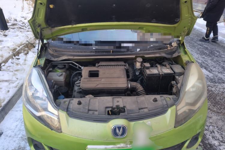 Used CHANGAN Benni 2014 1.4L IMT Luxury Model Engine Bay