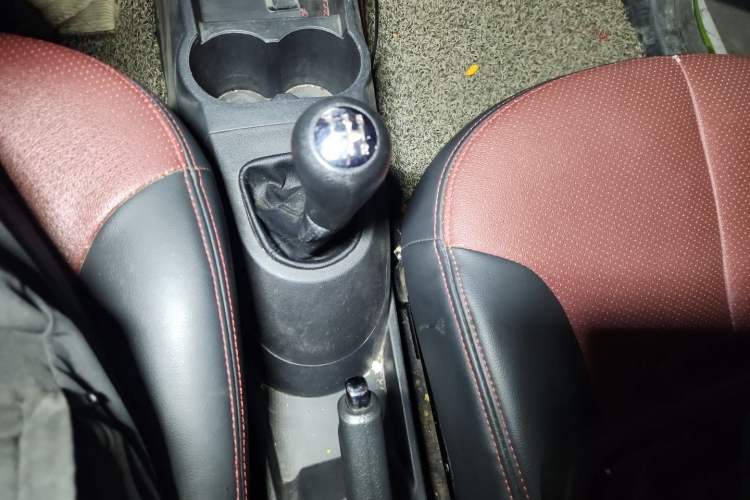 Used CHANGAN Benni 2014 1.4L Manual Sunroof Model Gear Lever