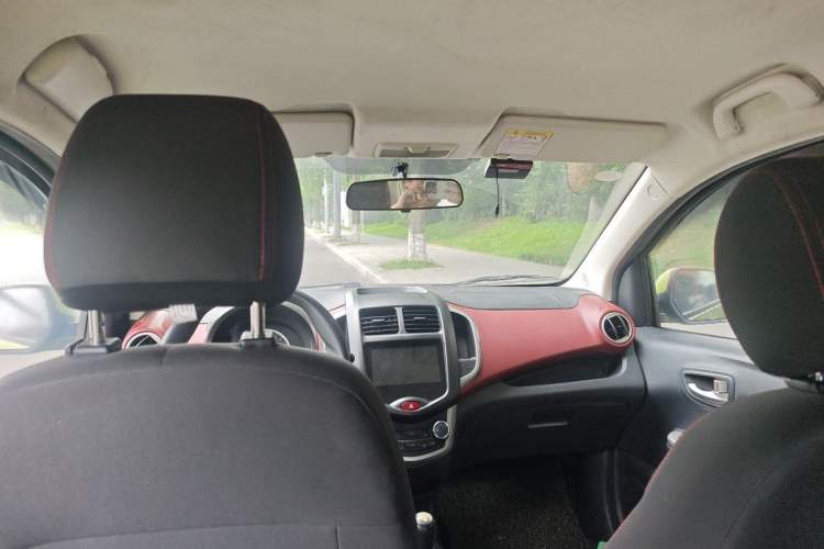 Used CHANGAN Benni 2014 1.4L Manual Luxury Model Headliner