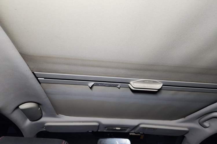Used CHANGAN Benni 2014 1.4L Manual Sunroof Model Headliner