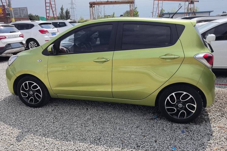 Used CHANGAN Benni 2014 1.4L IMT Luxury Model with Sunroof Left Side