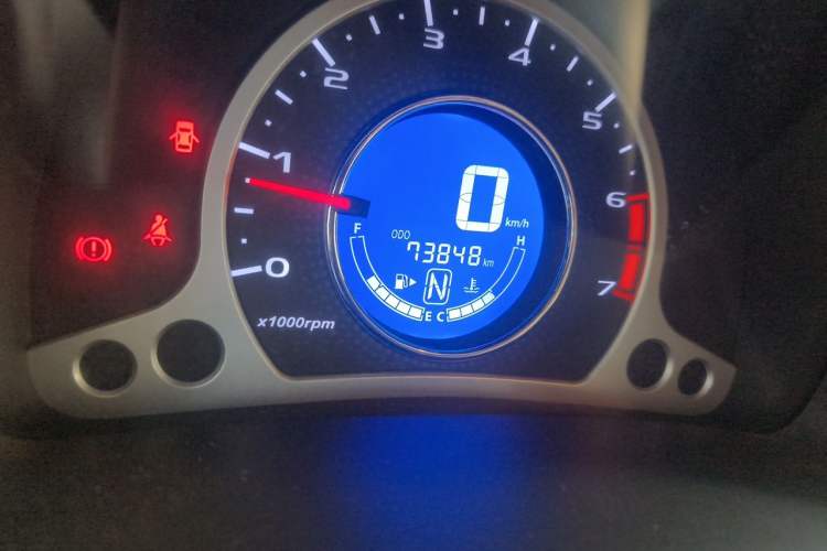 Used CHANGAN Benni 2014 1.4L IMT Luxury Model Odometer Close Up