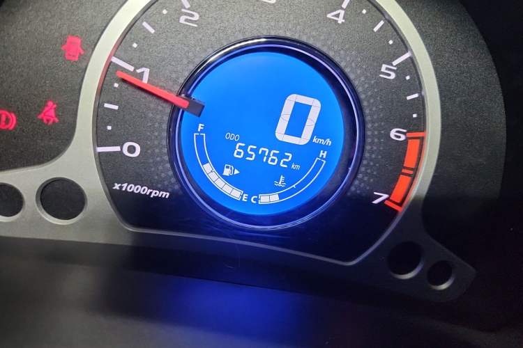 Used CHANGAN Benni 2014 1.4L Manual Sunroof Model Odometer Close Up