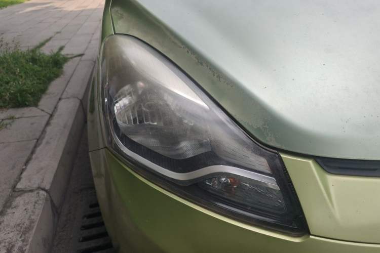 Used CHANGAN Benni 2014 1.4L Manual Luxury Model Right Front Headlight