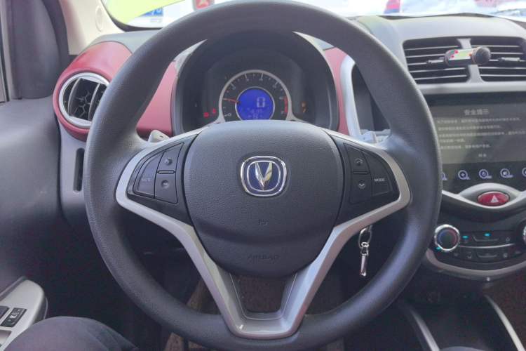 Used CHANGAN Benni 2014 1.4L IMT Luxury Model with Sunroof Steering Wheel