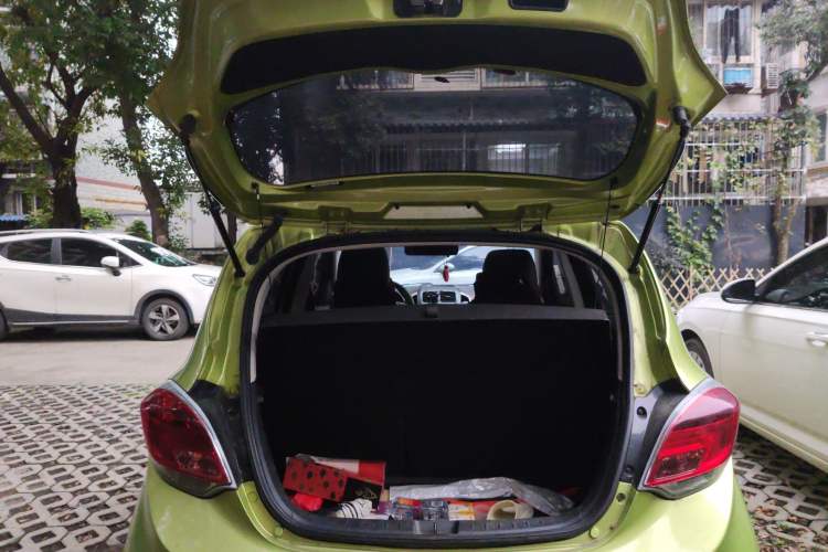 Used CHANGAN Benni 2014 1.4L Manual Sunroof Model Trunk