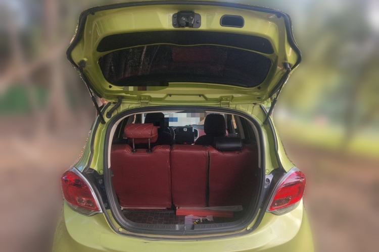 Used CHANGAN Benni 2014 1.4L IMT Luxury Model Trunk