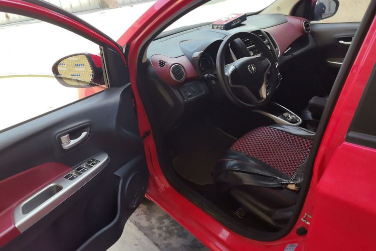 Used CHANGAN Benni 2014 1.4L IMT Luxury Model Driver Seat